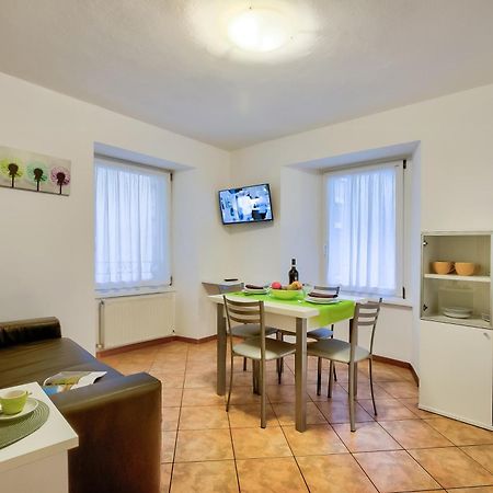 Casa Alpino Aparthotel Riva del Garda Luaran gambar