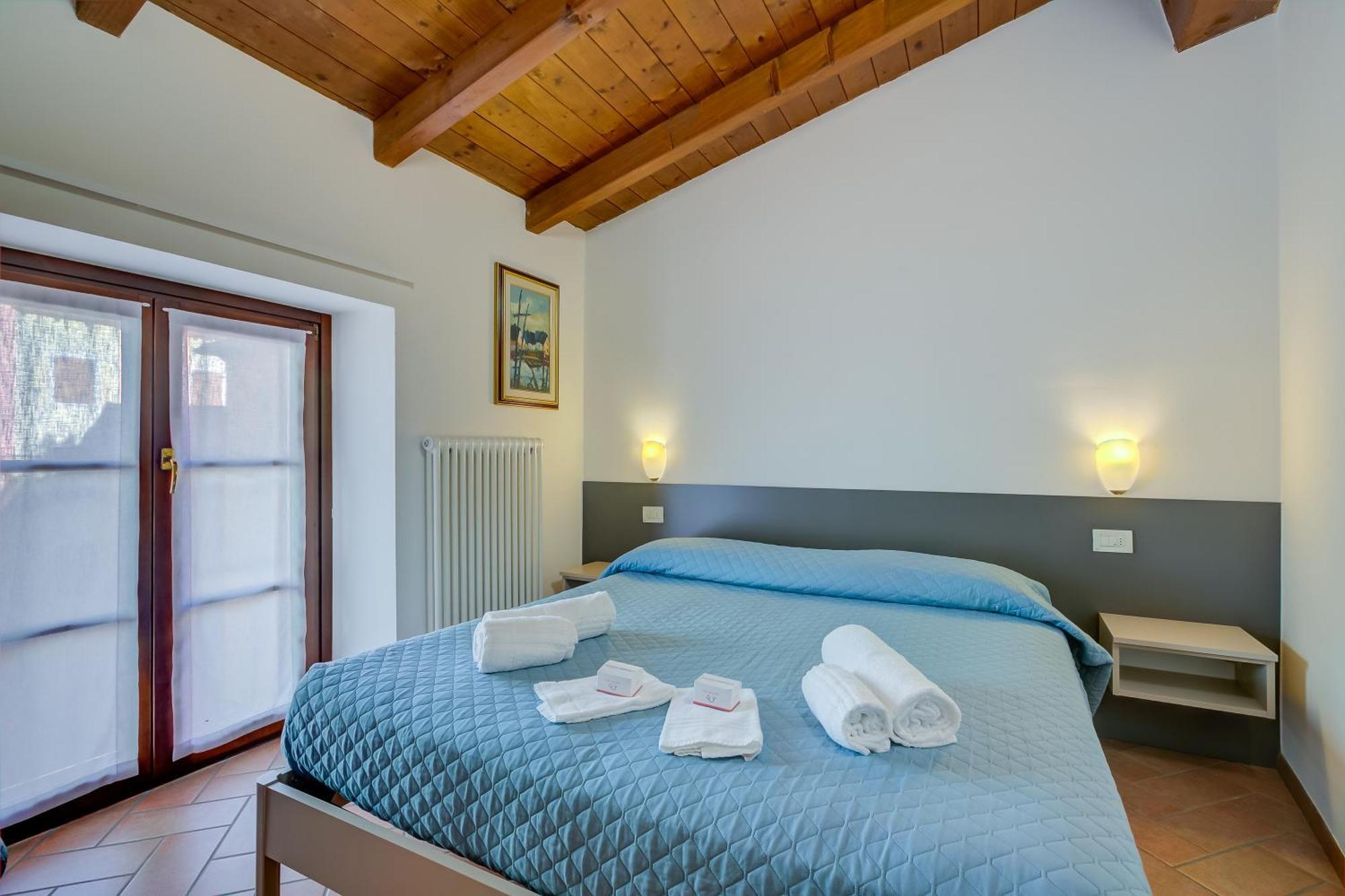 Casa Alpino Aparthotel Riva del Garda Luaran gambar