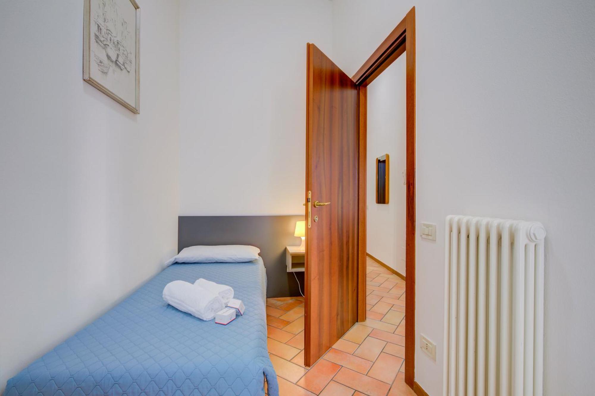 Casa Alpino Aparthotel Riva del Garda Luaran gambar