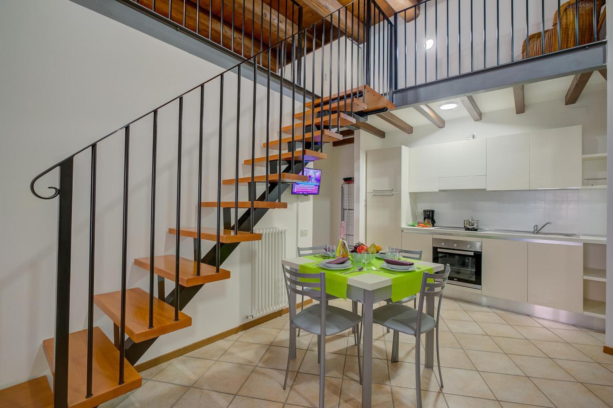 Casa Alpino Aparthotel Riva del Garda Luaran gambar